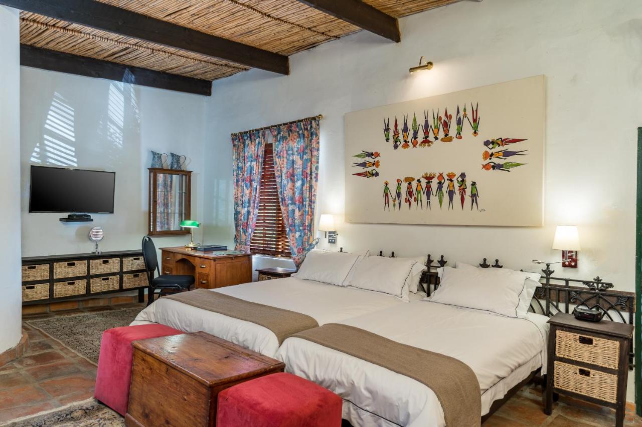 Oude Wellington Estate Hotel Bagian luar foto