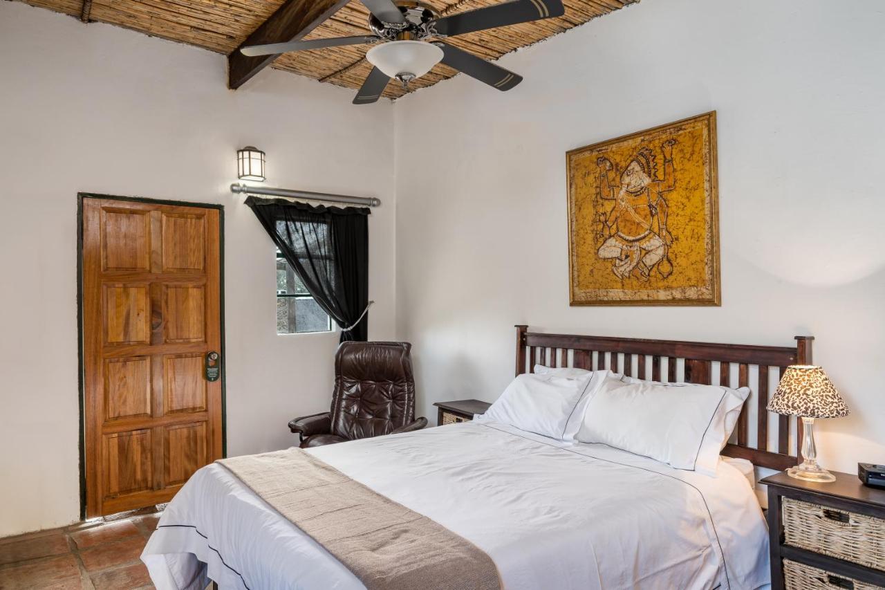 Oude Wellington Estate Hotel Bagian luar foto