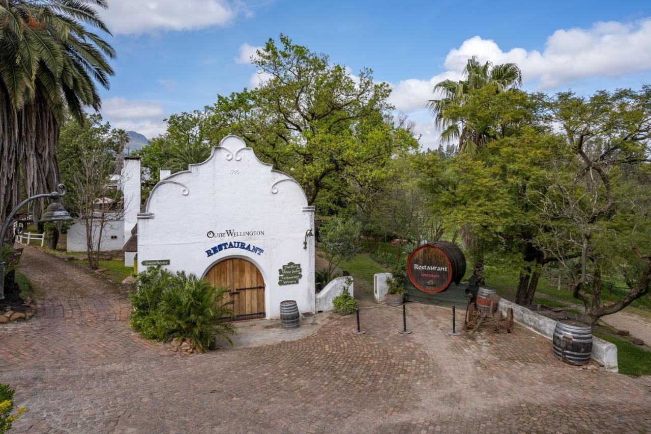 Oude Wellington Estate Hotel Bagian luar foto